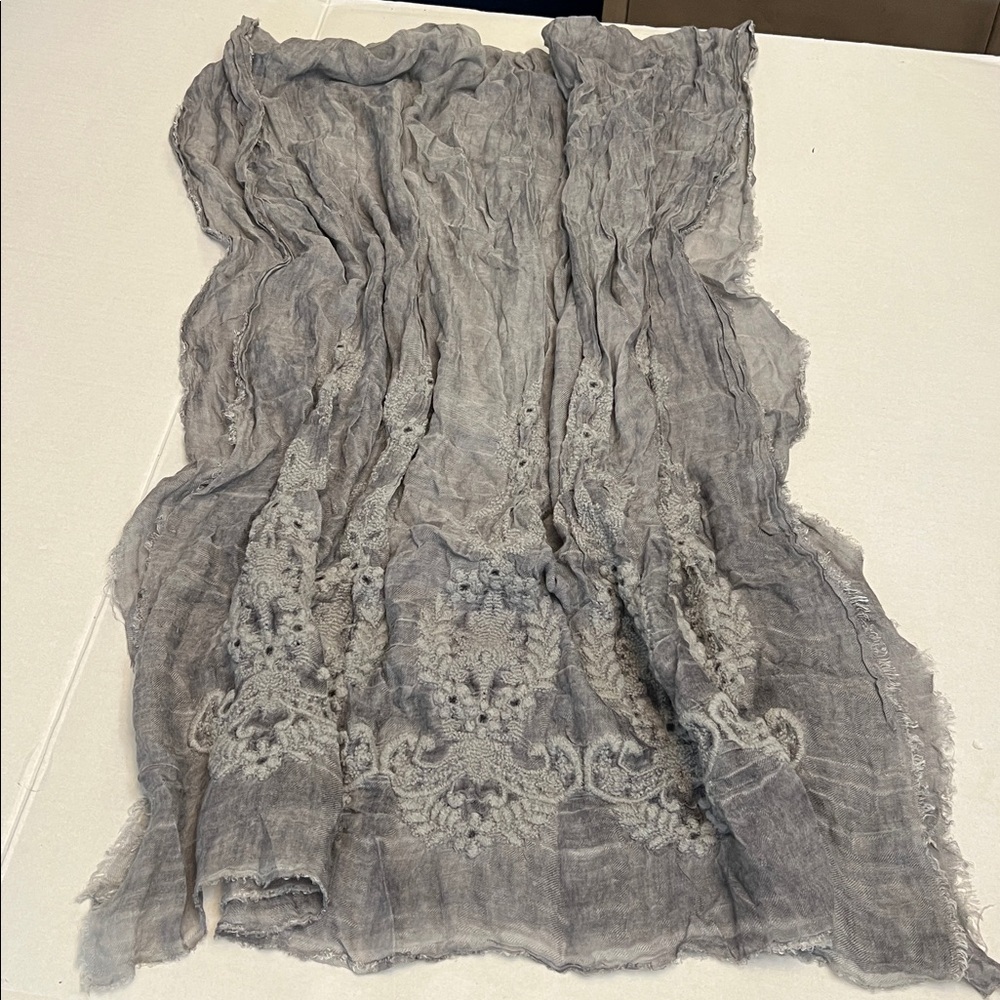 DONCASTER GRAY SOFT EMBROIDERED LARGE SCARF - Picture 3 of 8